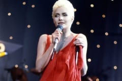 Anna Oxa durante il Festival di Sanremo 1985