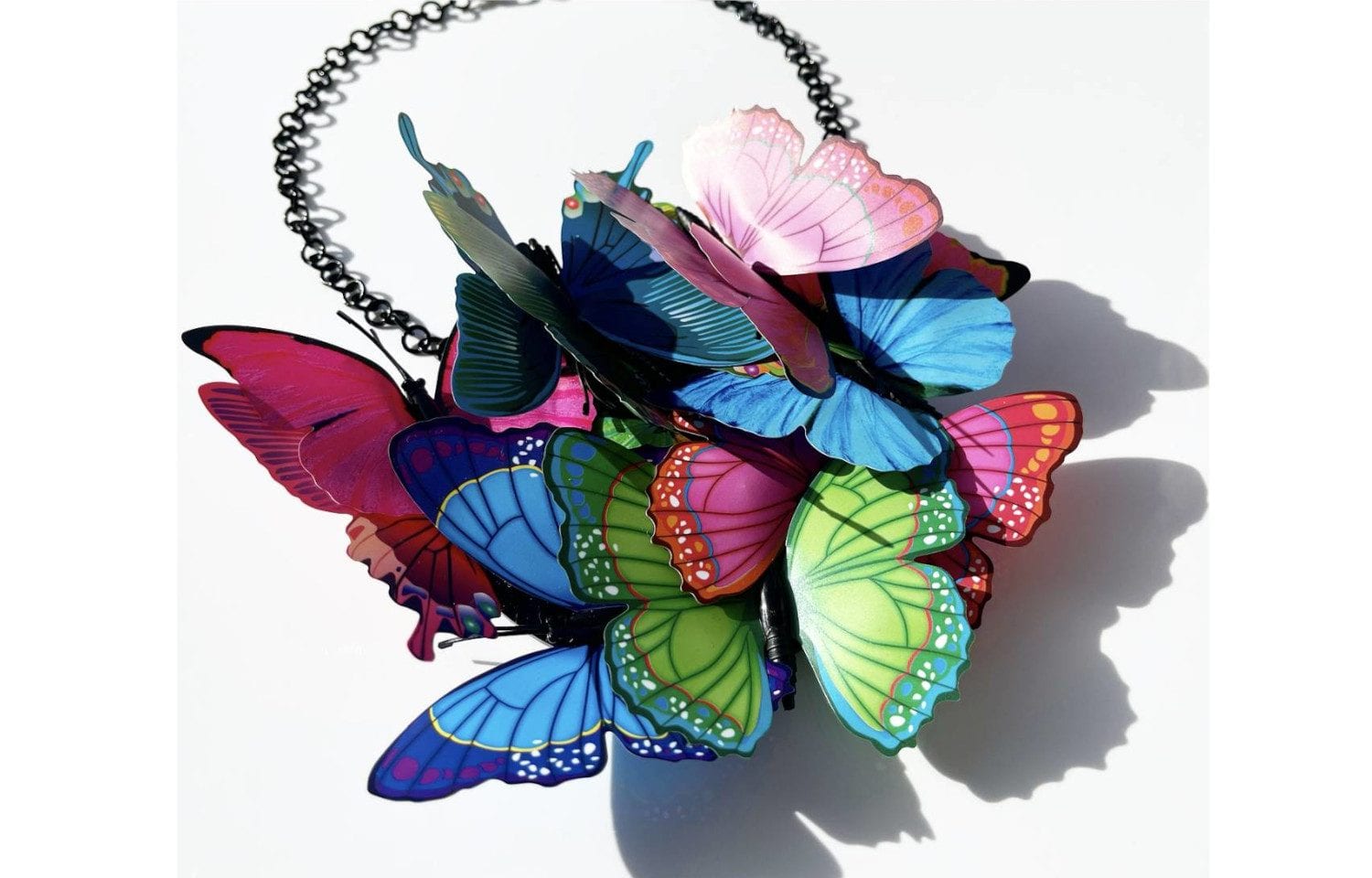 Sereku: girocollo farfalle
