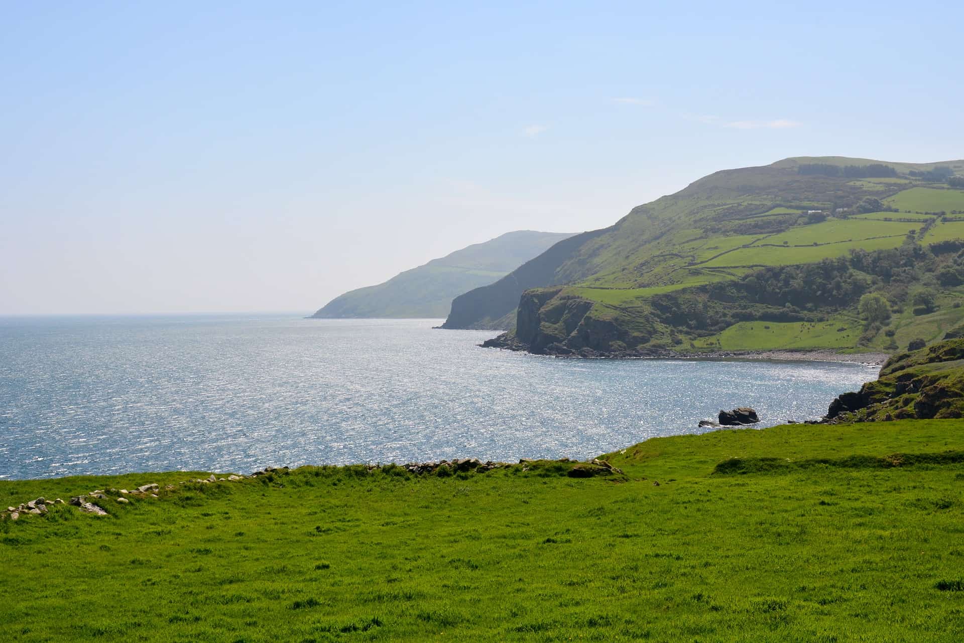 Un panorama delle Glens of Antrim