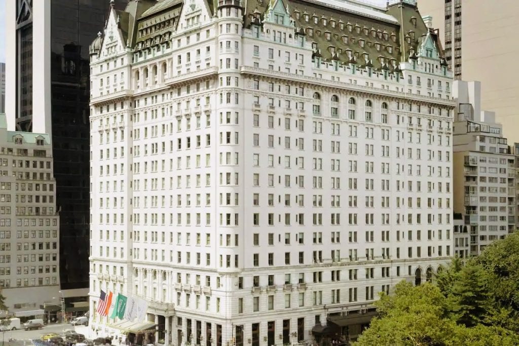 The Plaza Hotel a New York