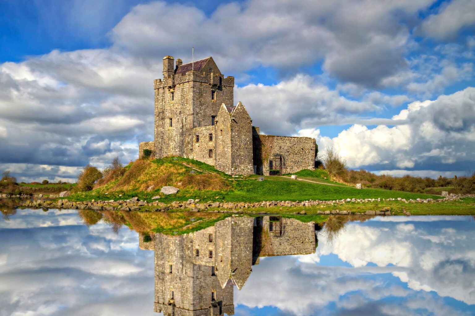 castello di dunguaire irlanda