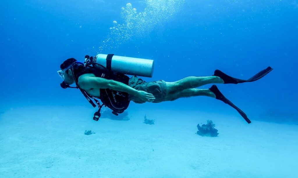 attività di scuba diving