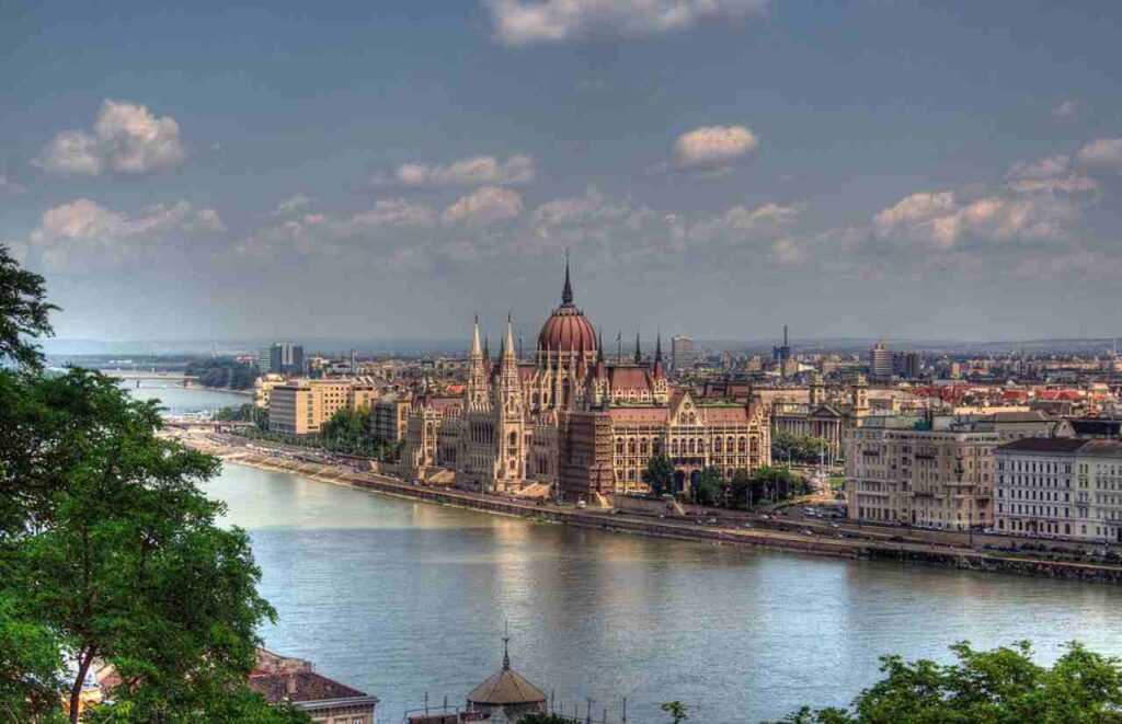 Il Danubio, che divide in due Budapest