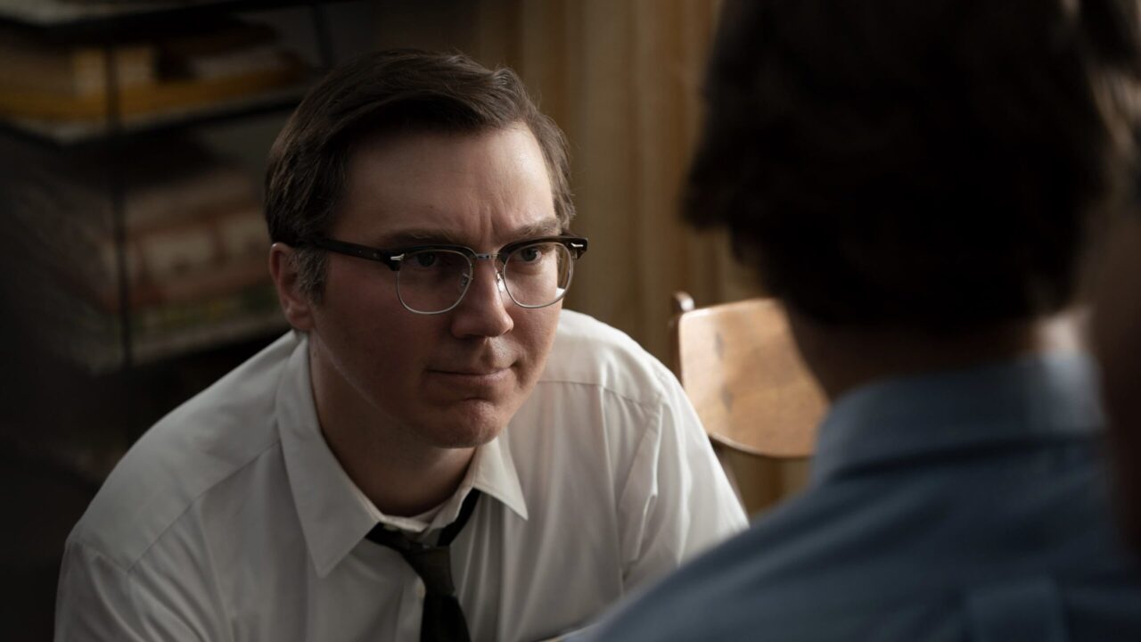 Mezzo primo piano di Paul Dano in The Fabelmans (2022)