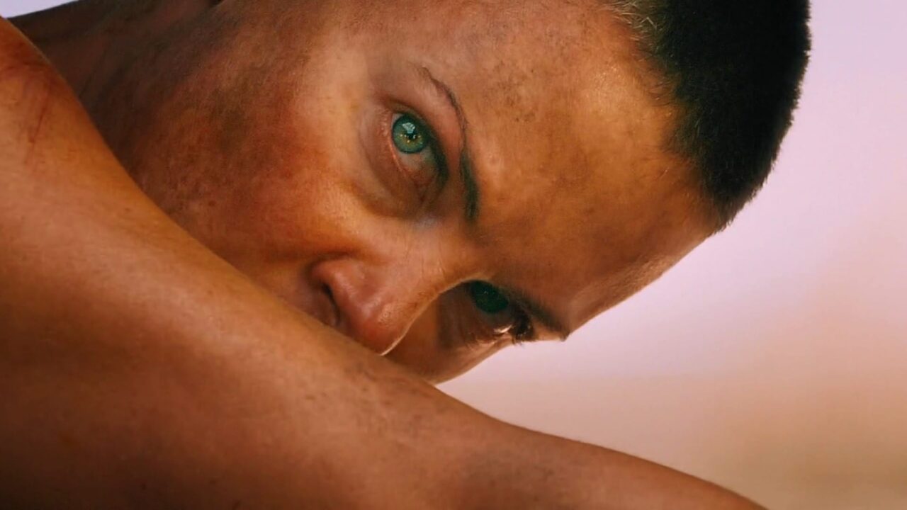Il volto di Charlize Theron in Mad Max: Fury Road