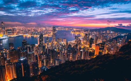 Hong Kong al tramonto