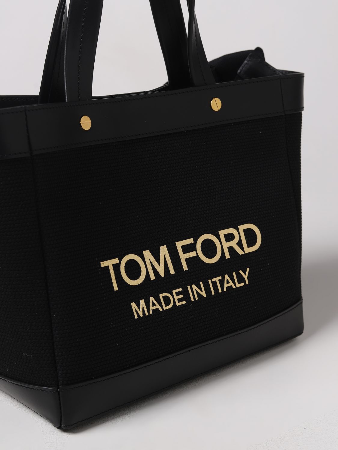 una borsa Tom Ford