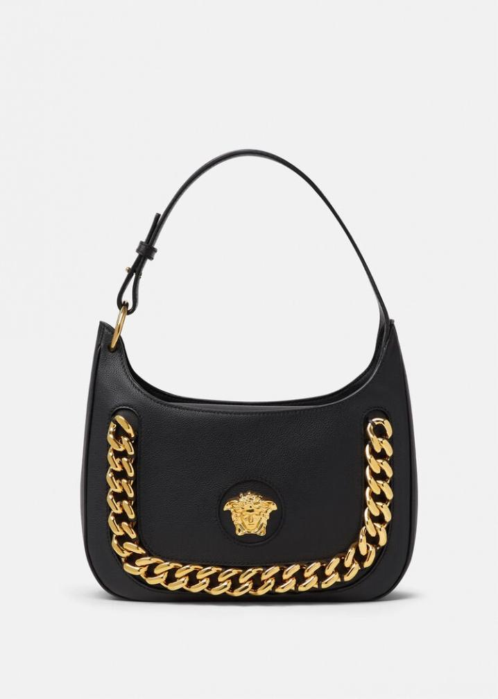 una borsa Versace