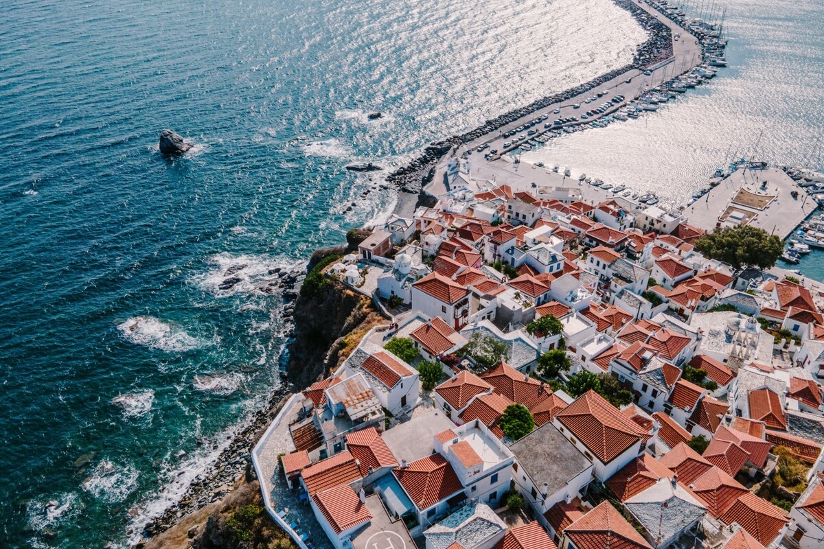 skopelos grecia - Unsplash (ilmeglioditutto.it)