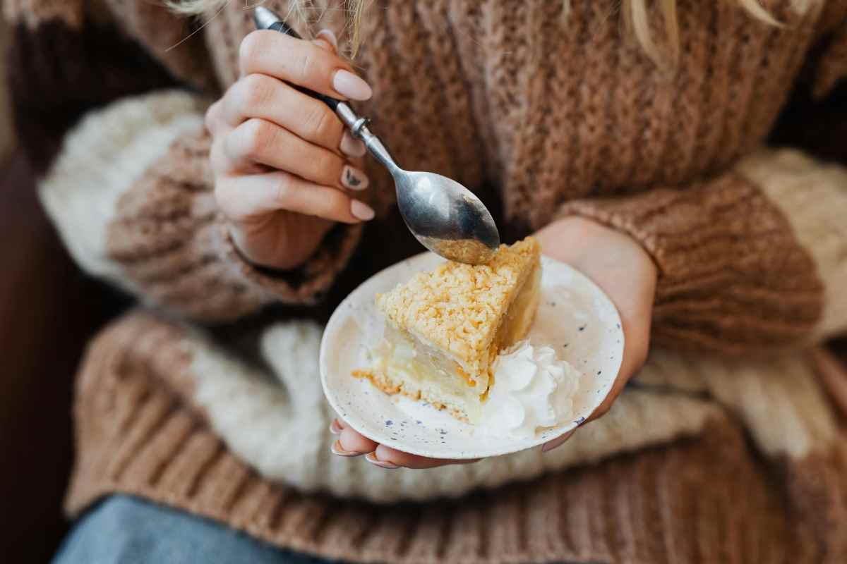 Dolci, il momento esatto della giornata in cui mangiarli senza ingrassare, ecco cosa dice la scienza